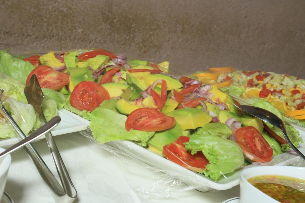 Hotel 7 Seasons Entebbe Ngoại thất bức ảnh